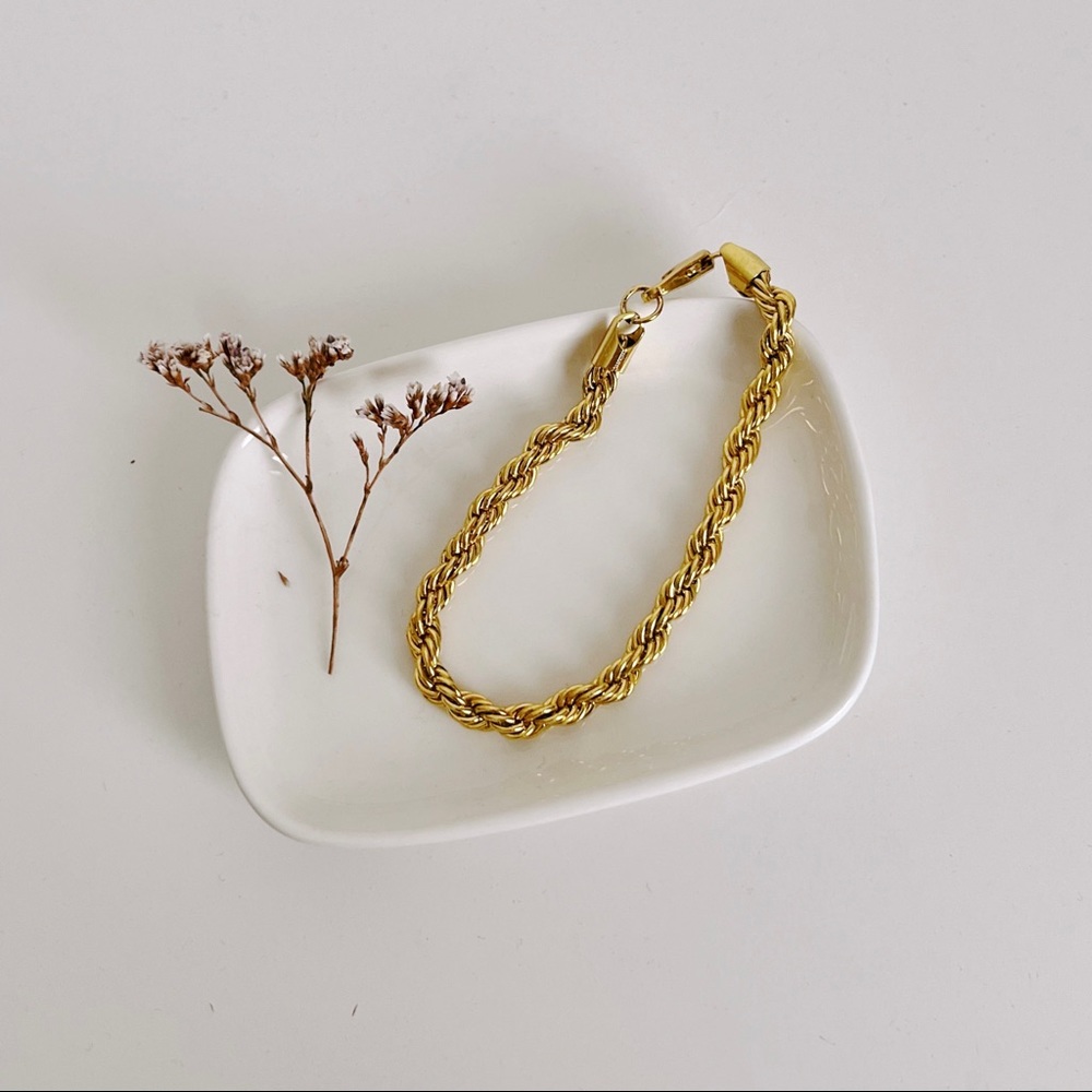 HANDMADE GOLD VERMEIL MINIMALIST CHAIN LINK BRACELET